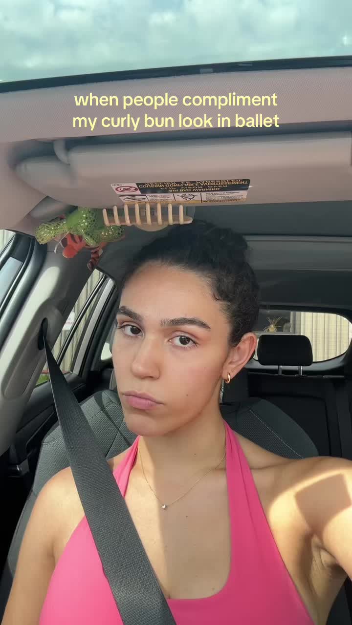 @alessia ⚜️ | Artist