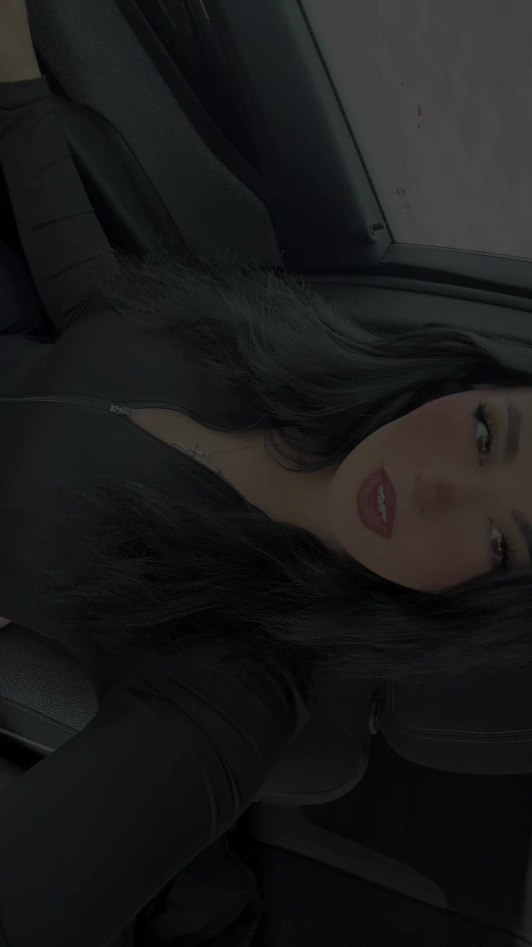 @KS