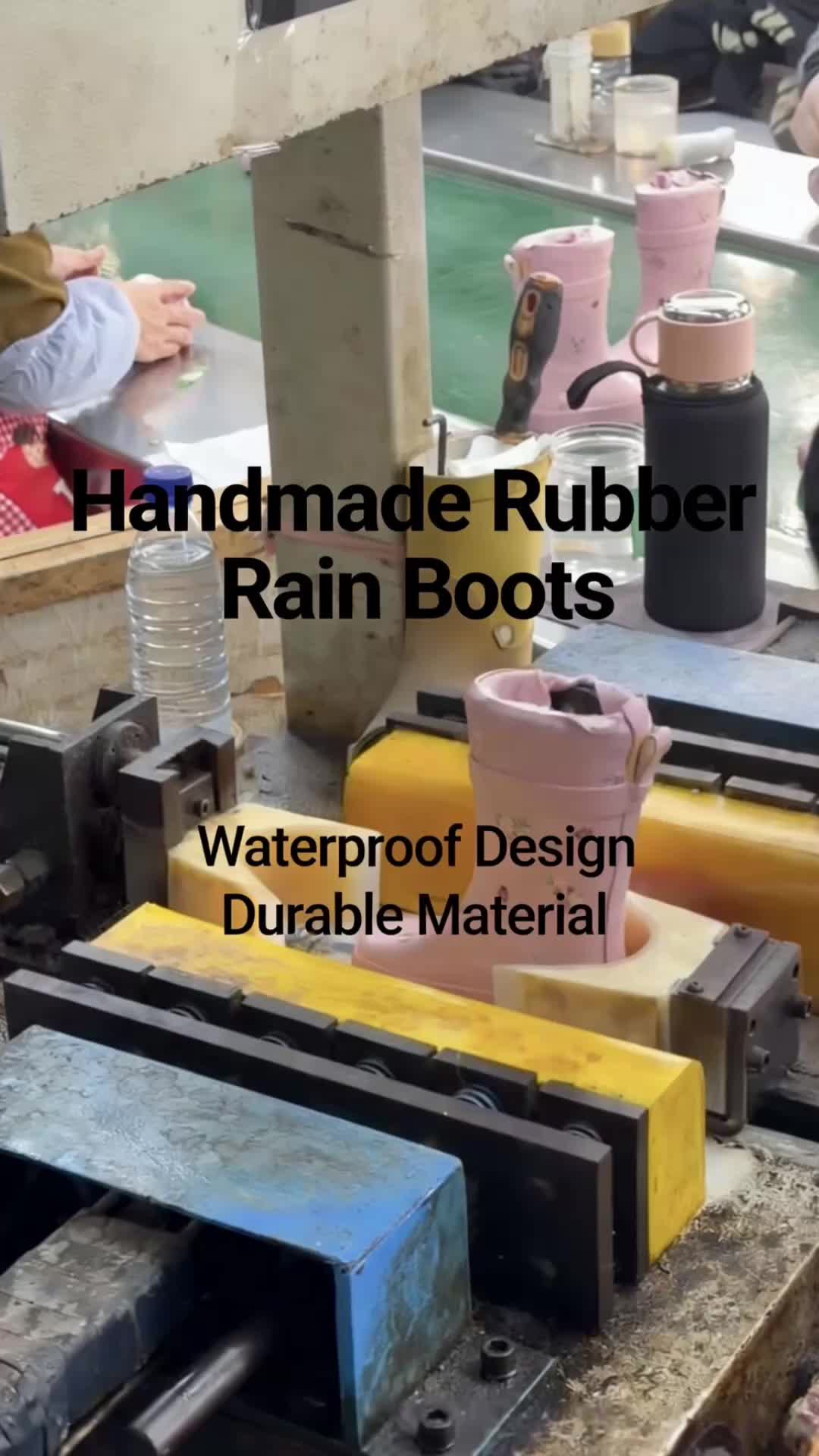 @Yixiu rainboot