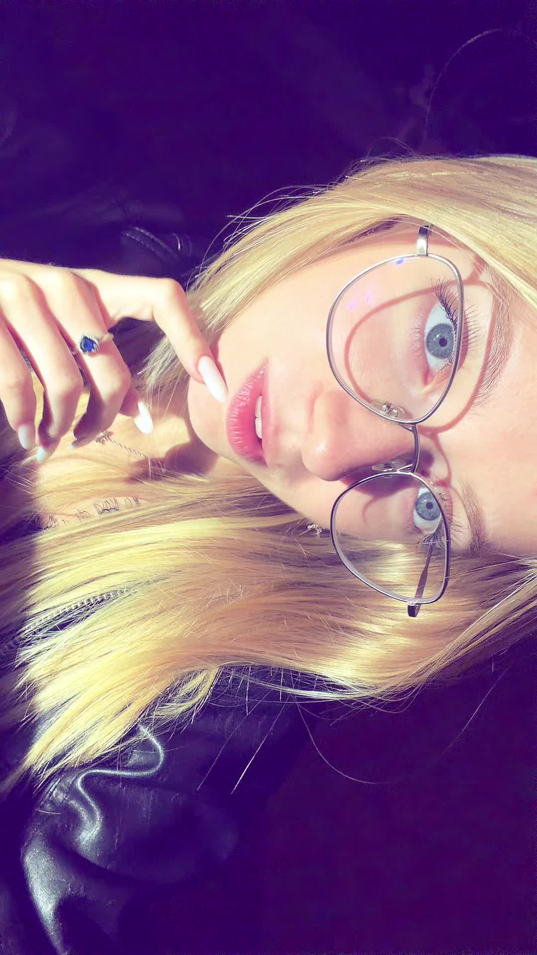 @ele🧸