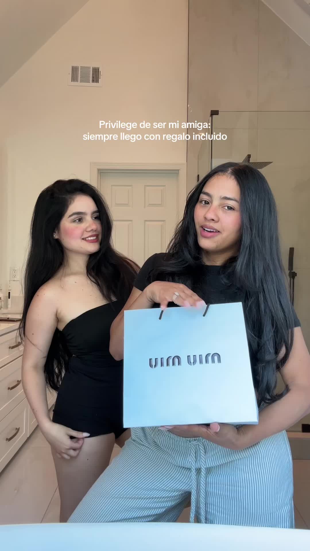 @Valeria