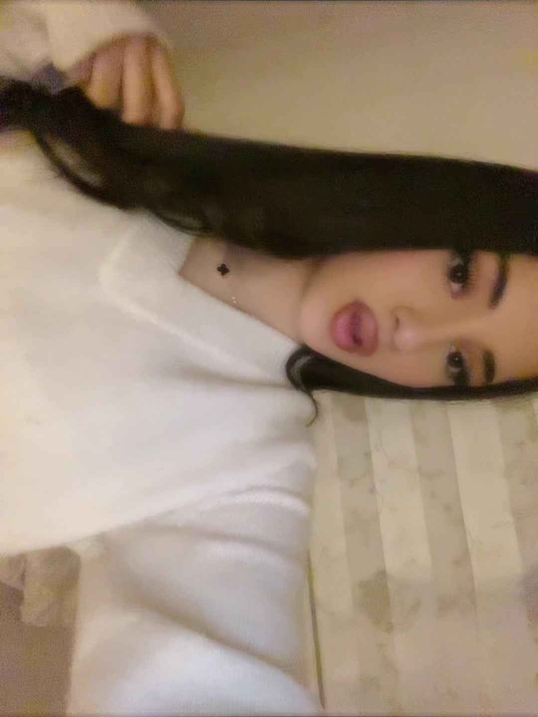 @๐๐ก๐๐ข๐ฆ๐