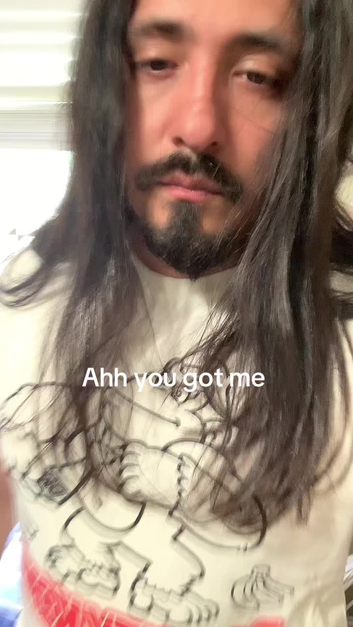 @JohnyUchiha