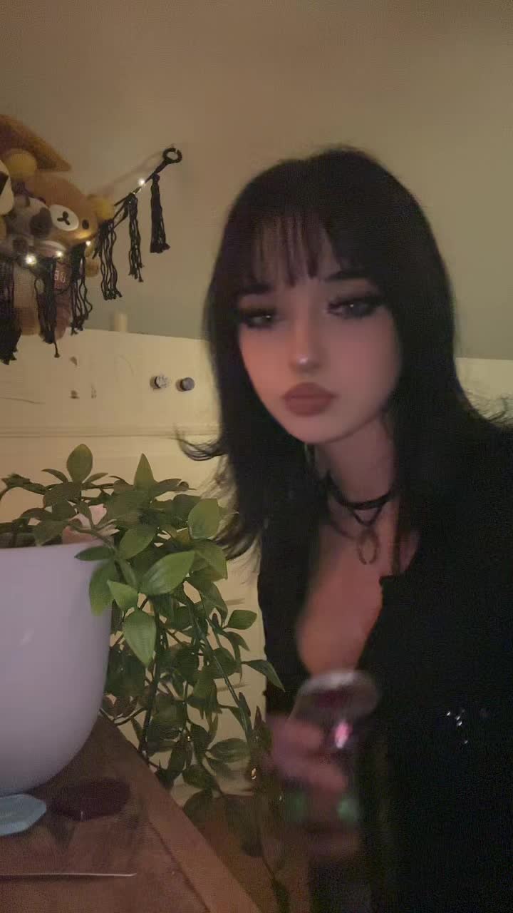 @zilla🦇🍁