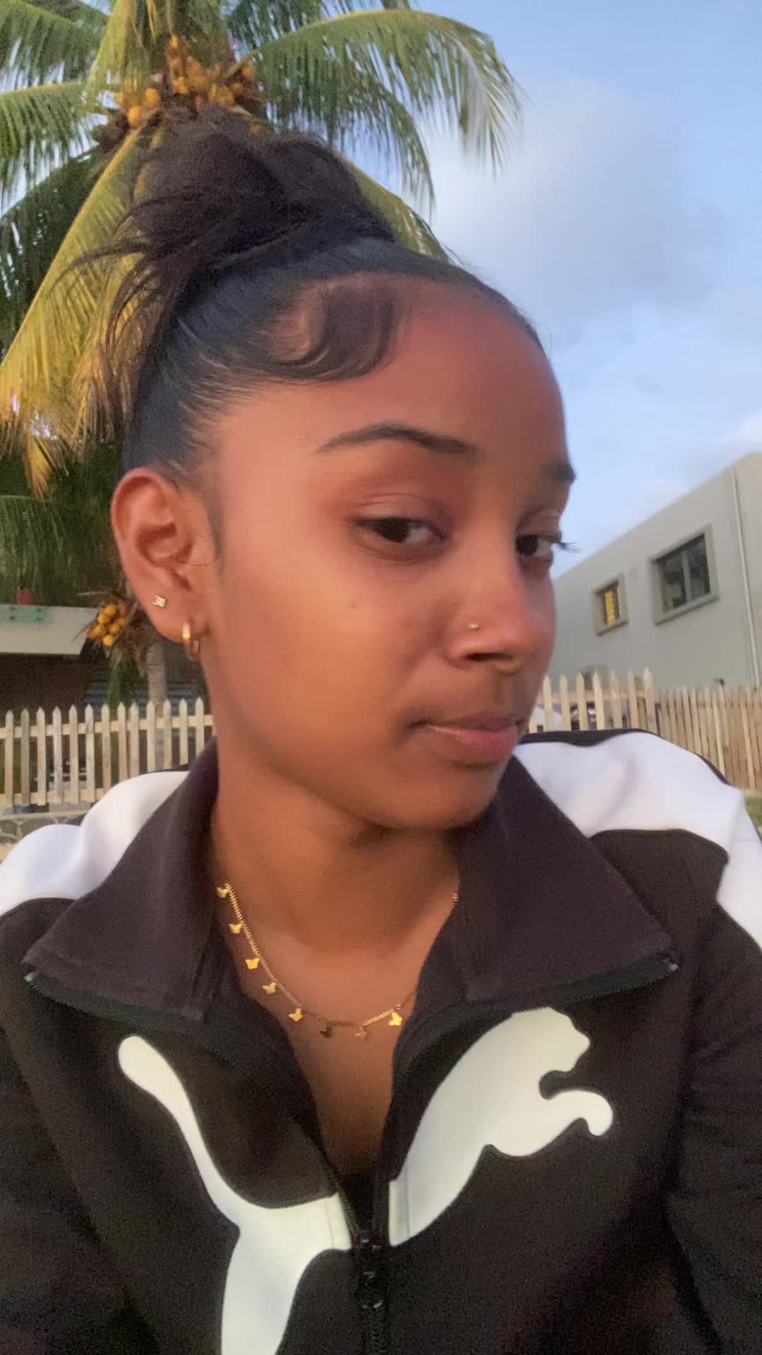 @S💋!