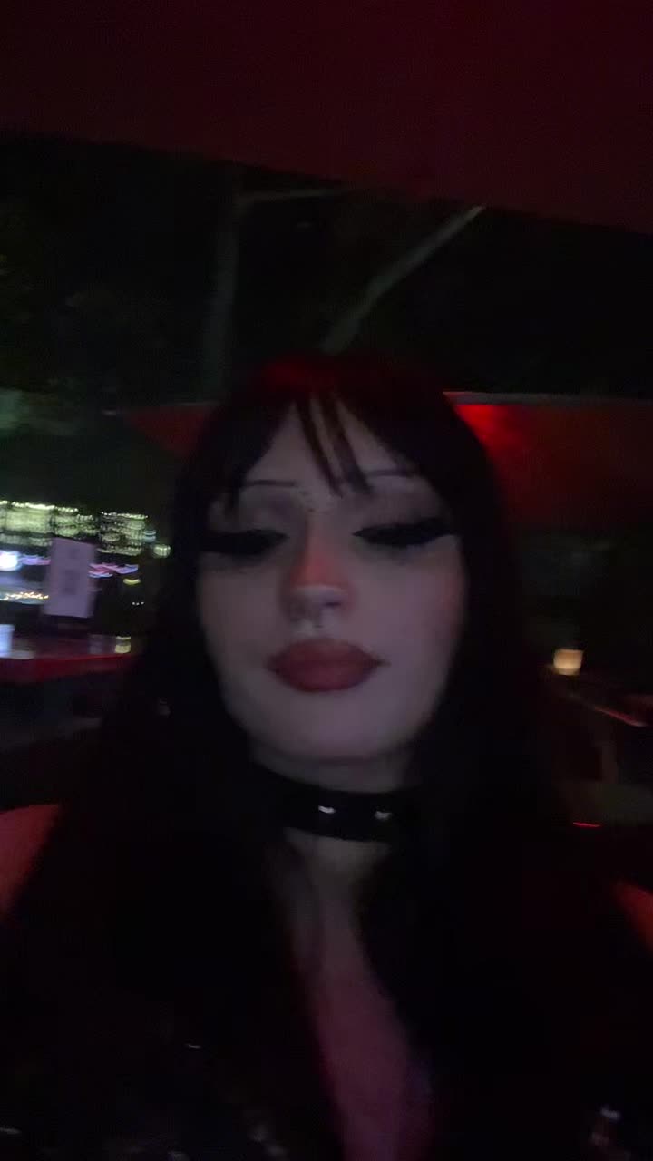 @sabrina🦇