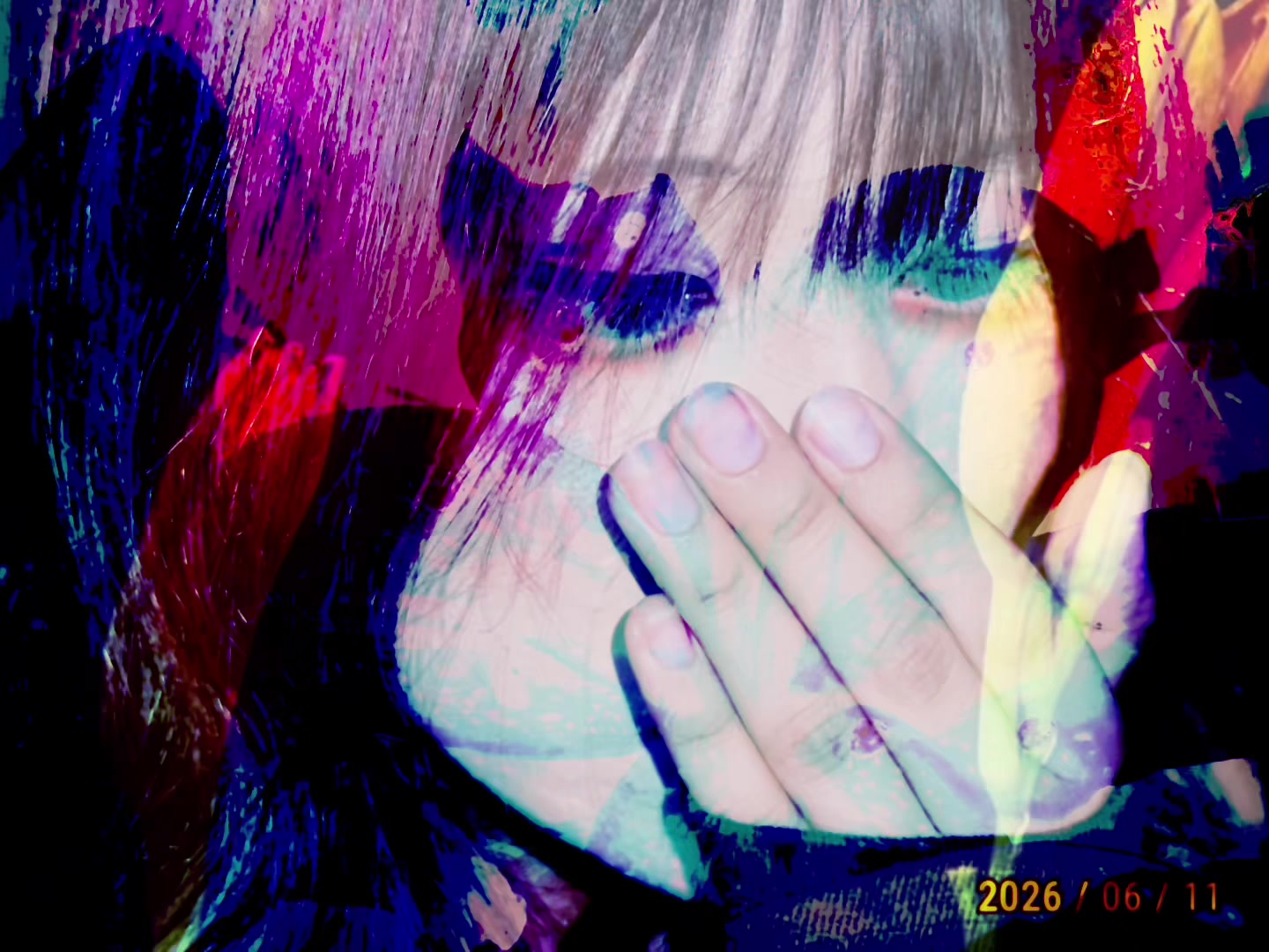 @.ೃ࿔*ji.one ♪👾