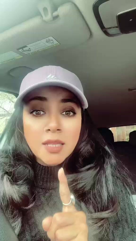 @nehhapandyaa_official
