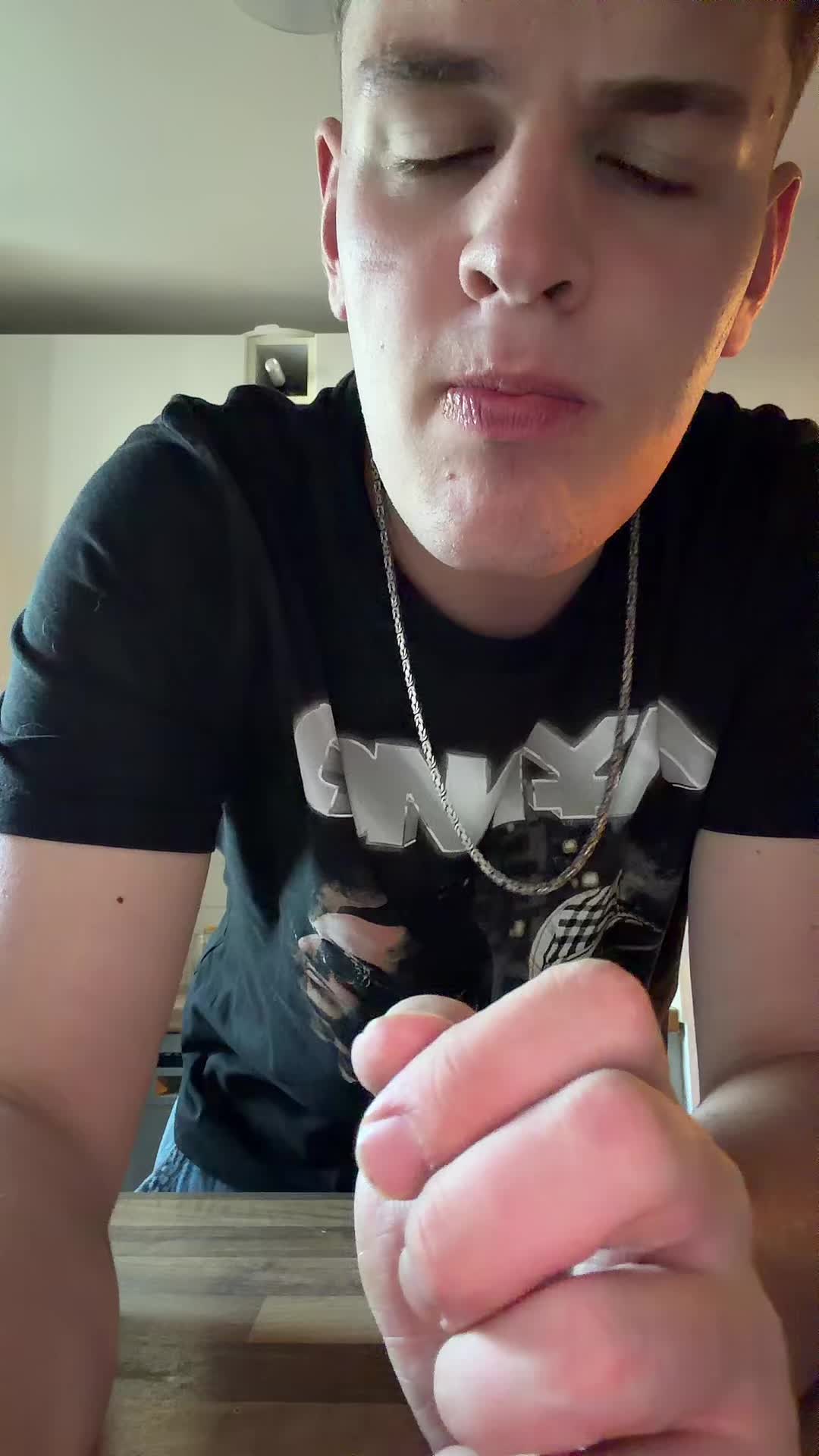 @makm0890