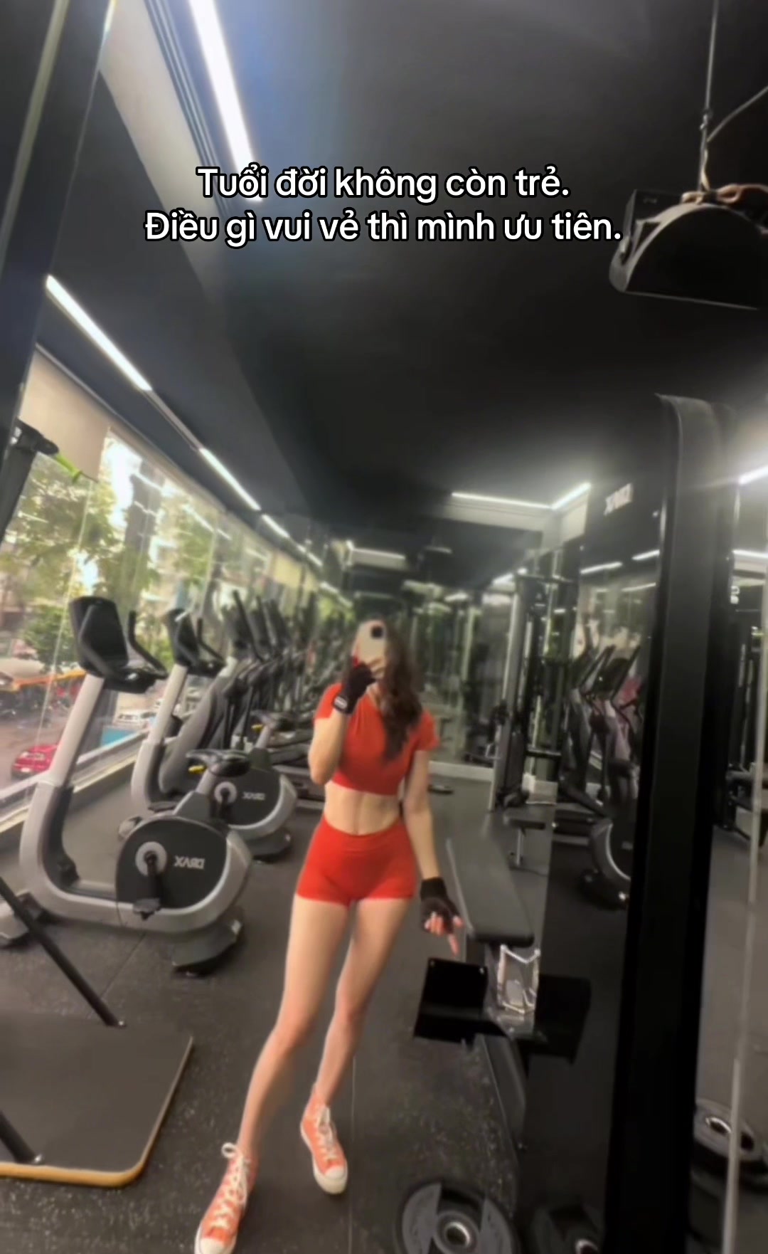 @Nga ơii - U50 còn mải ham chơi