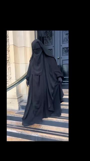 @حـــفـيدة ؏ــائــشــة