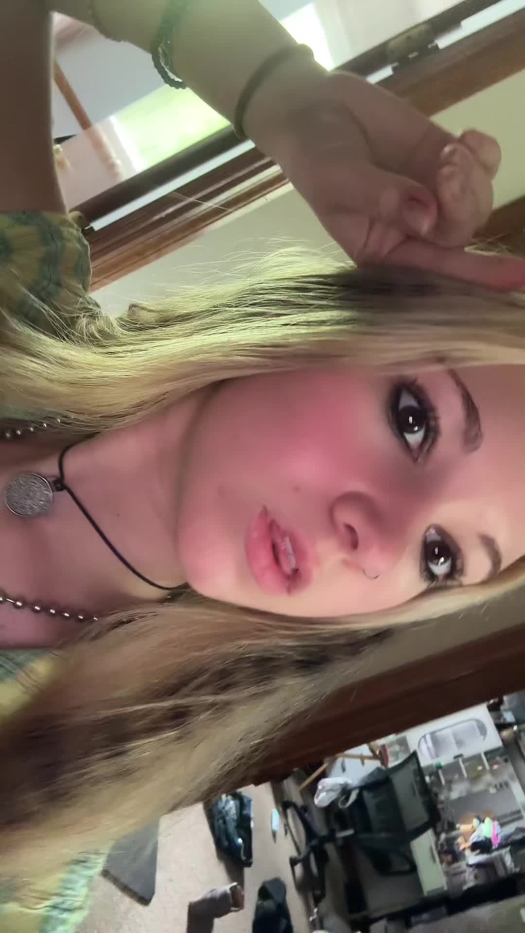 @juliaanne🪽