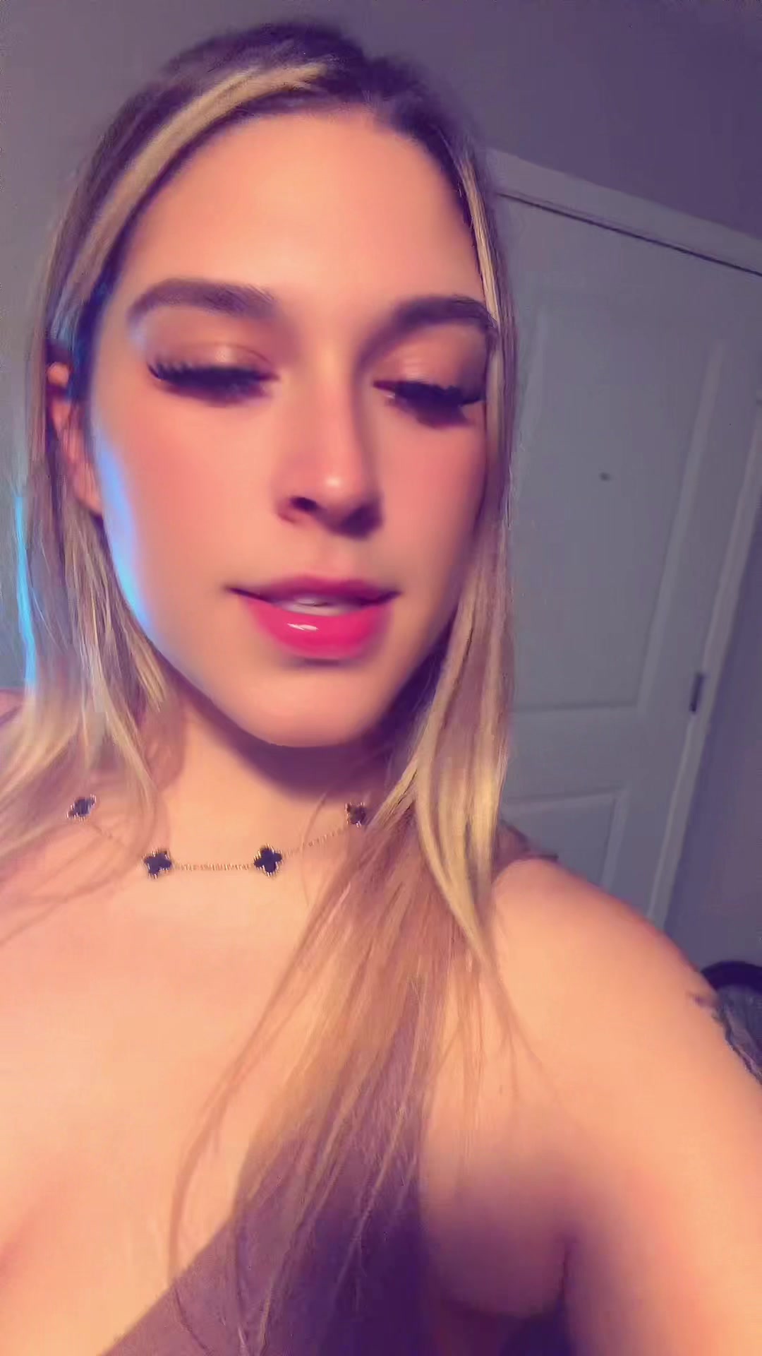 @_sierraxx_