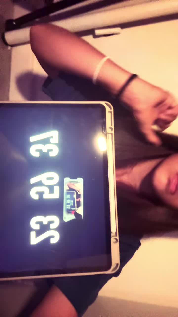 @𑣲𝐀zra🫚