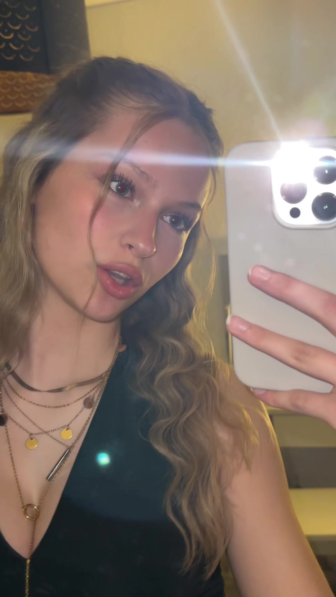 @elliii