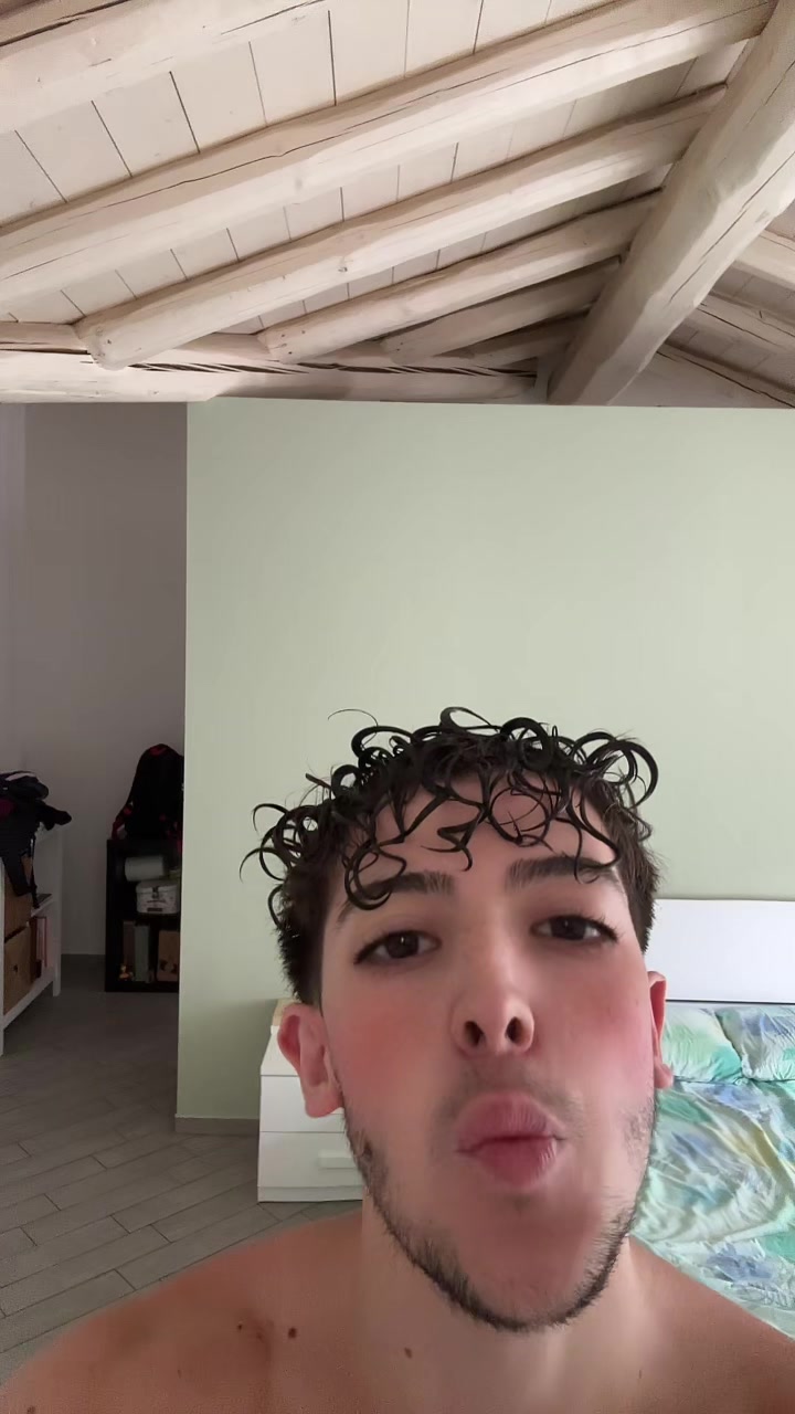 @axomirt
