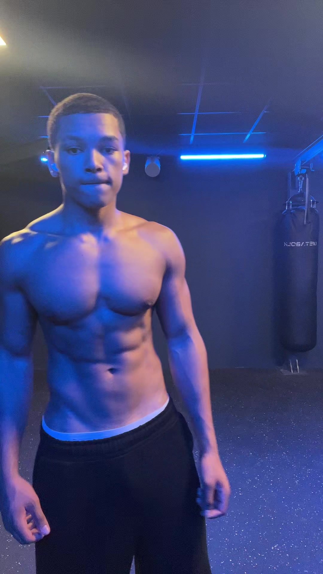 @nayli_rbn