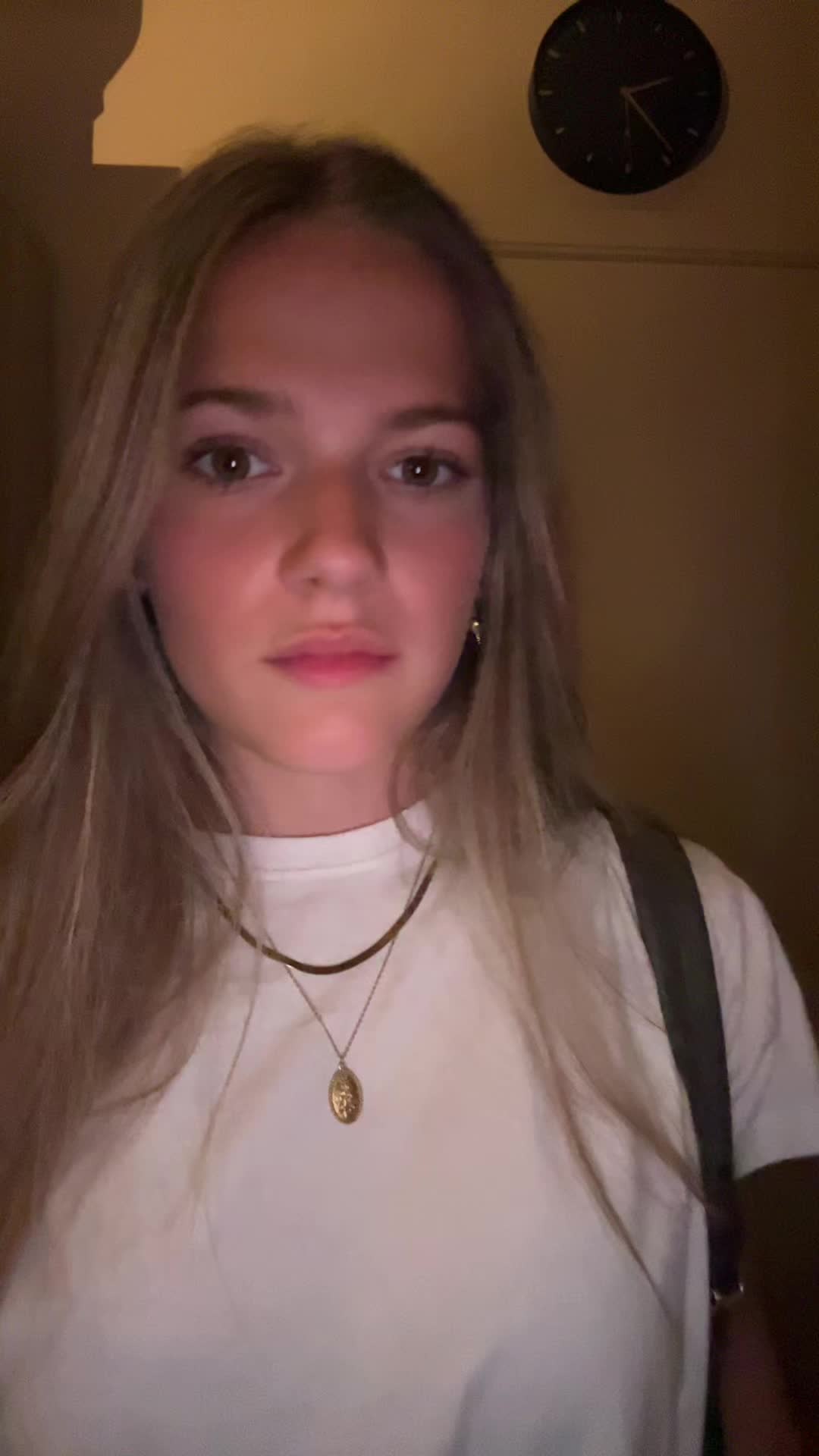 @𝐋𝐄𝐍𝐀