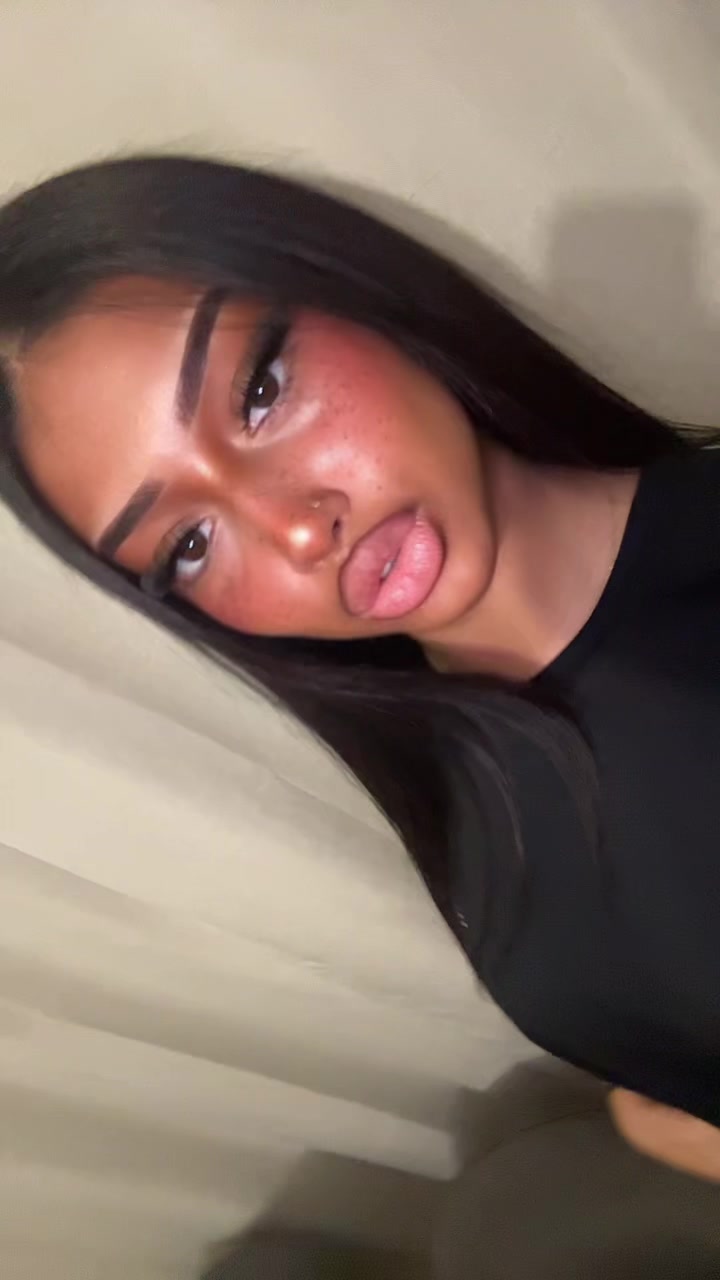 @Z A Y N E B