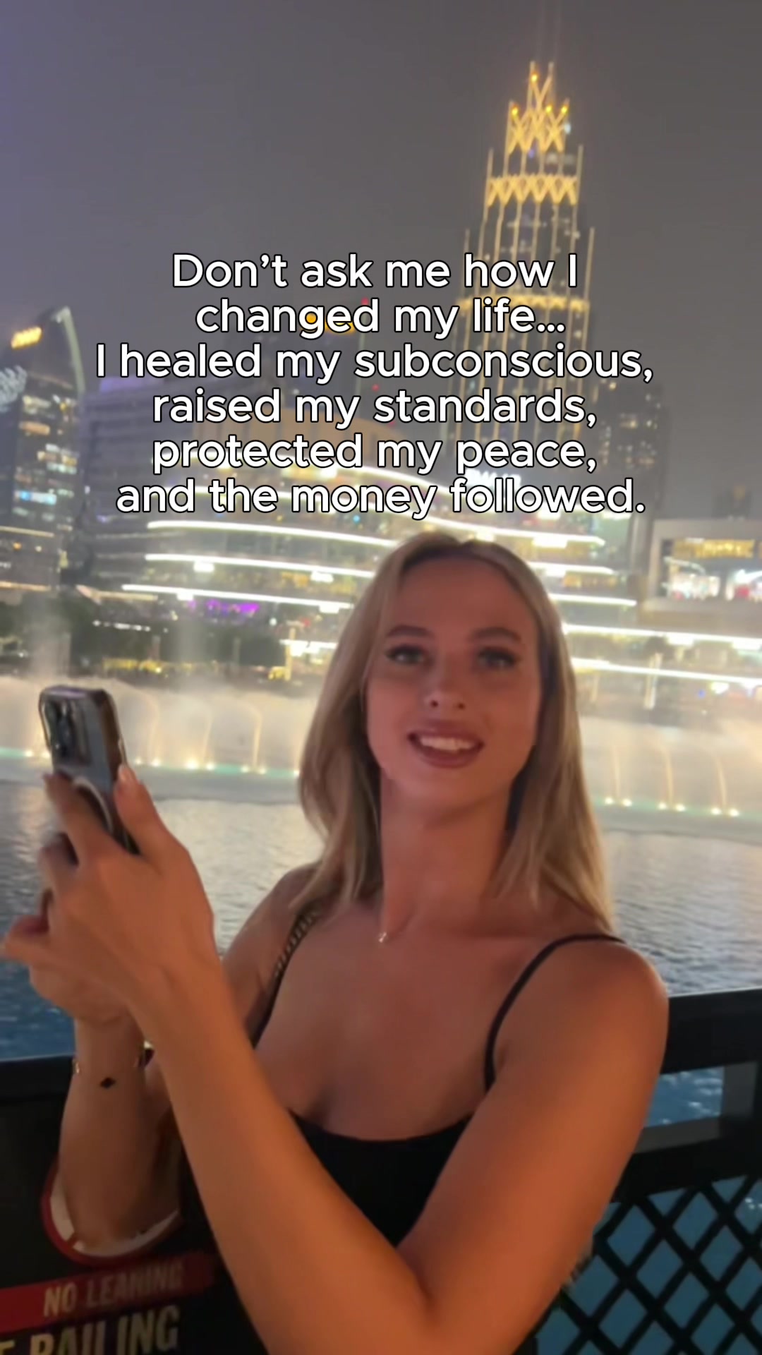 @Hypnotist | Julia Hankins