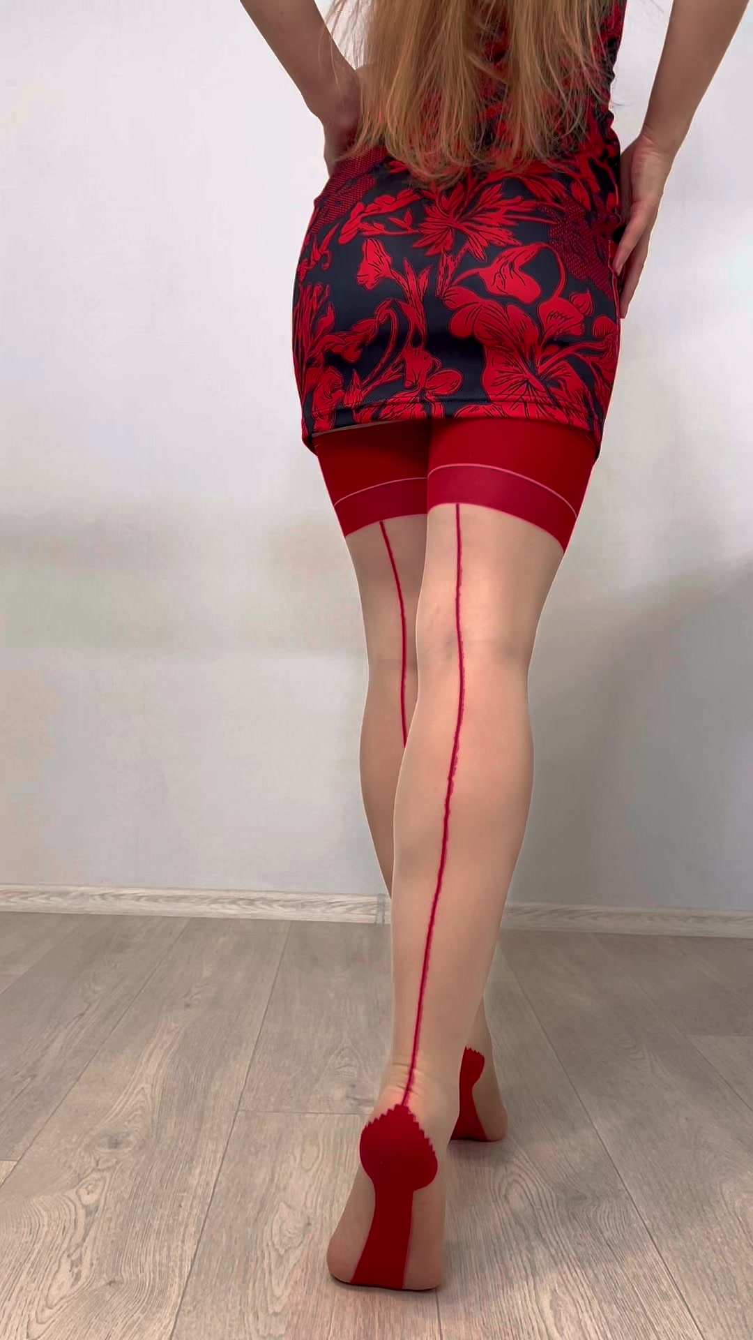@Tatiana Nylon