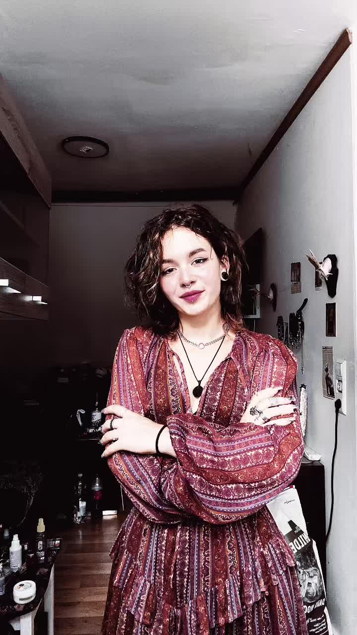 @elisavetmonica