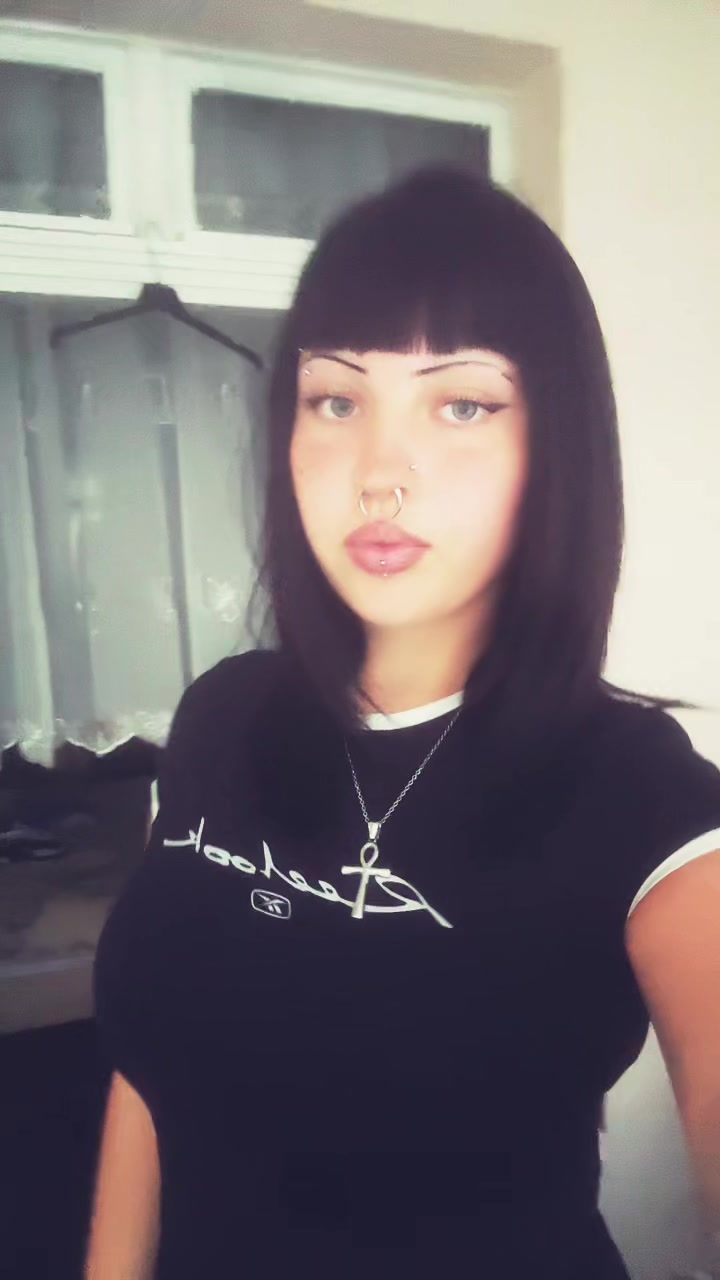 @꩜