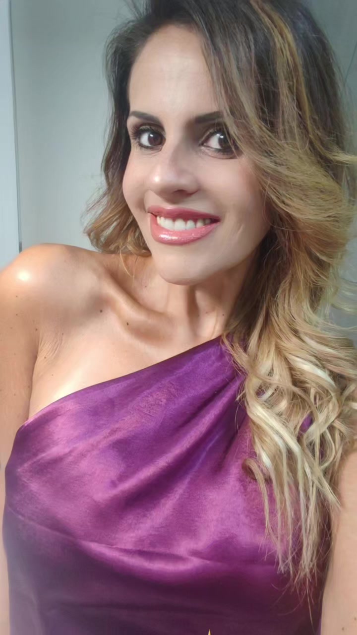 @Cristina ✨