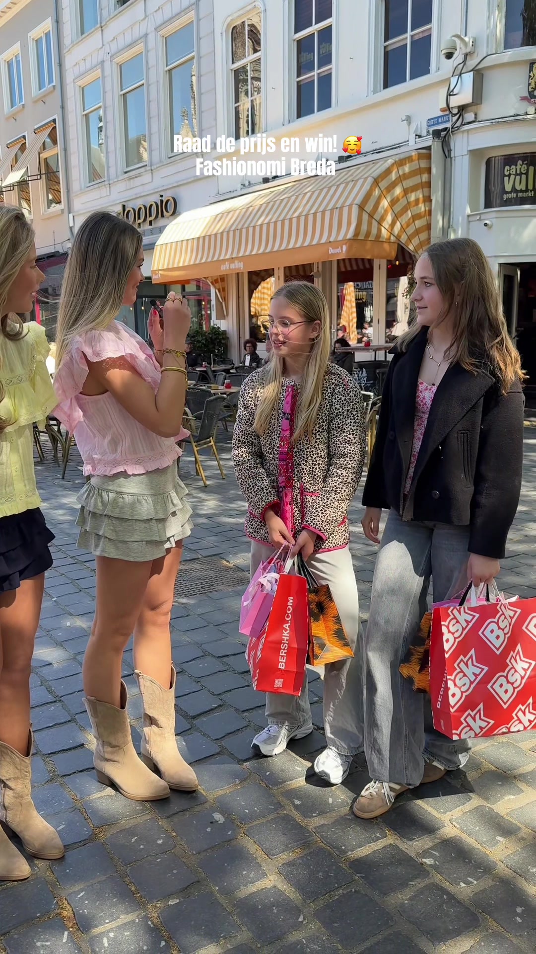 @Fashionomi