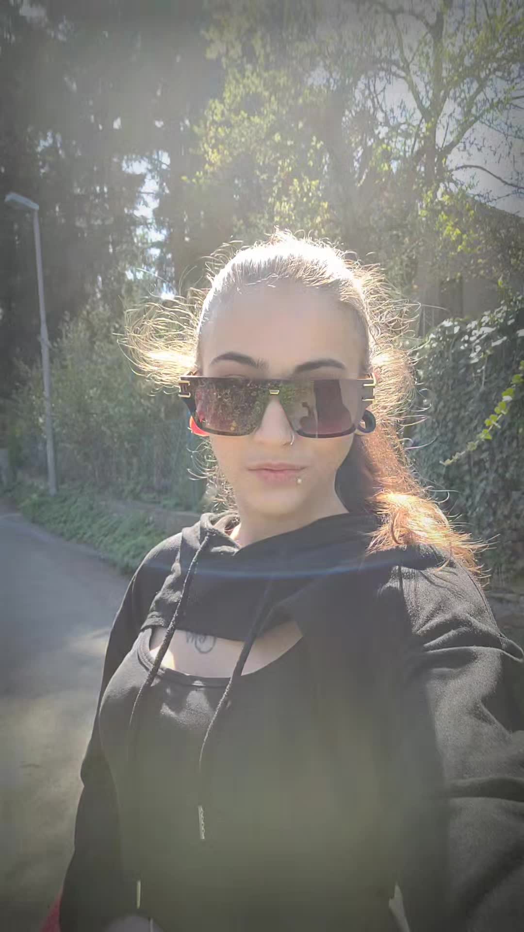 @&times;_maddii97🖤😈_x