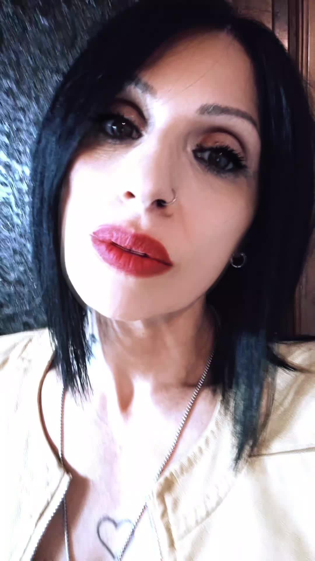 @Luciana