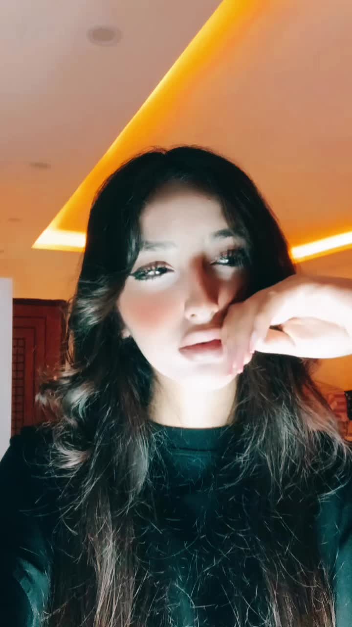 @Donya🫐