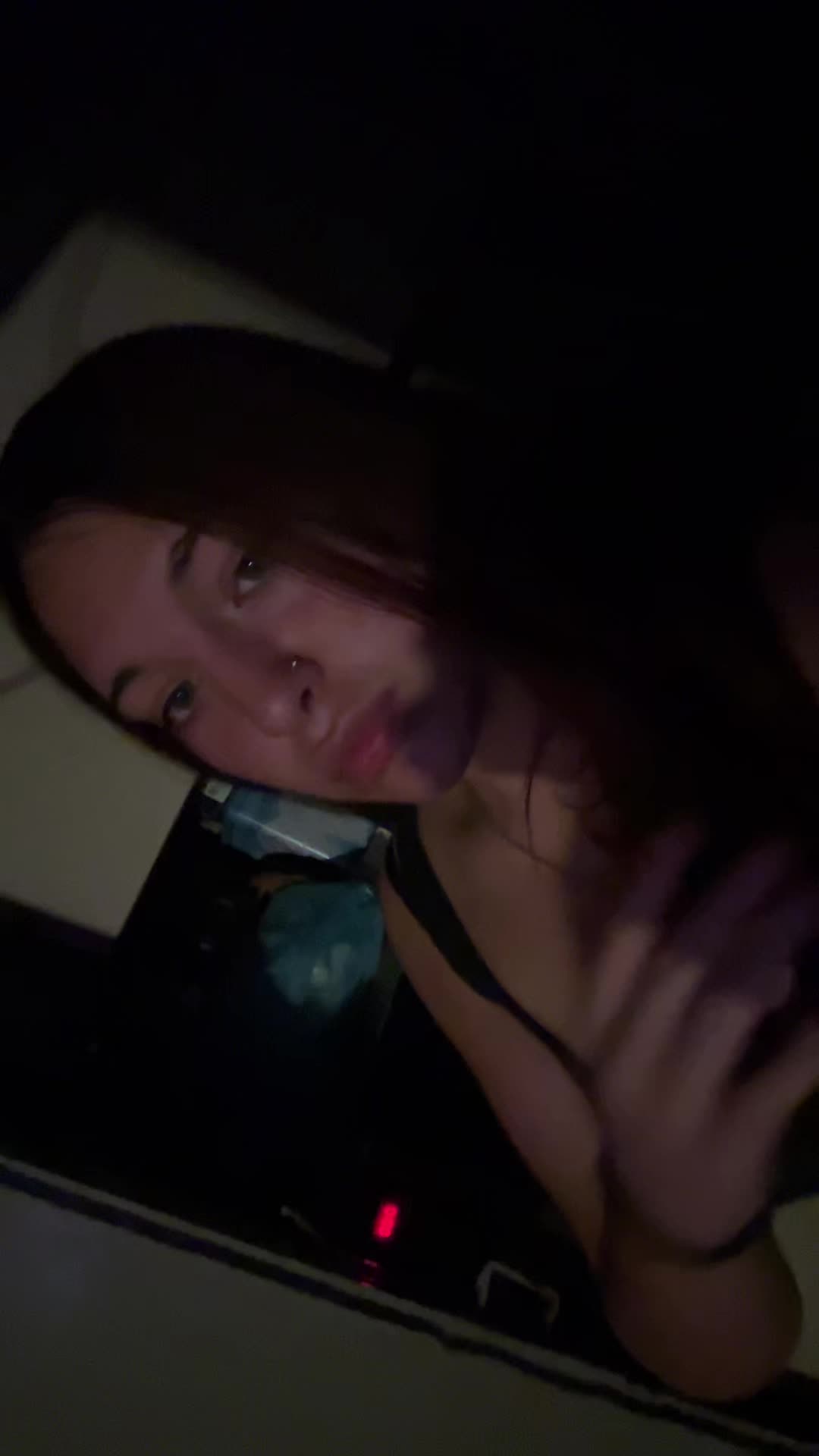 @Laripariiii