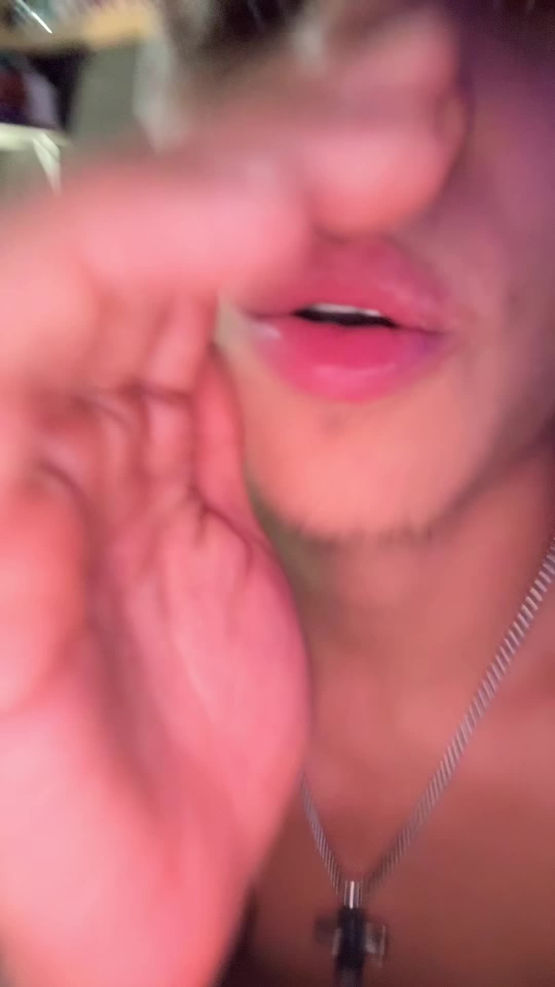 @๐๐๐ต๐ช๐ท