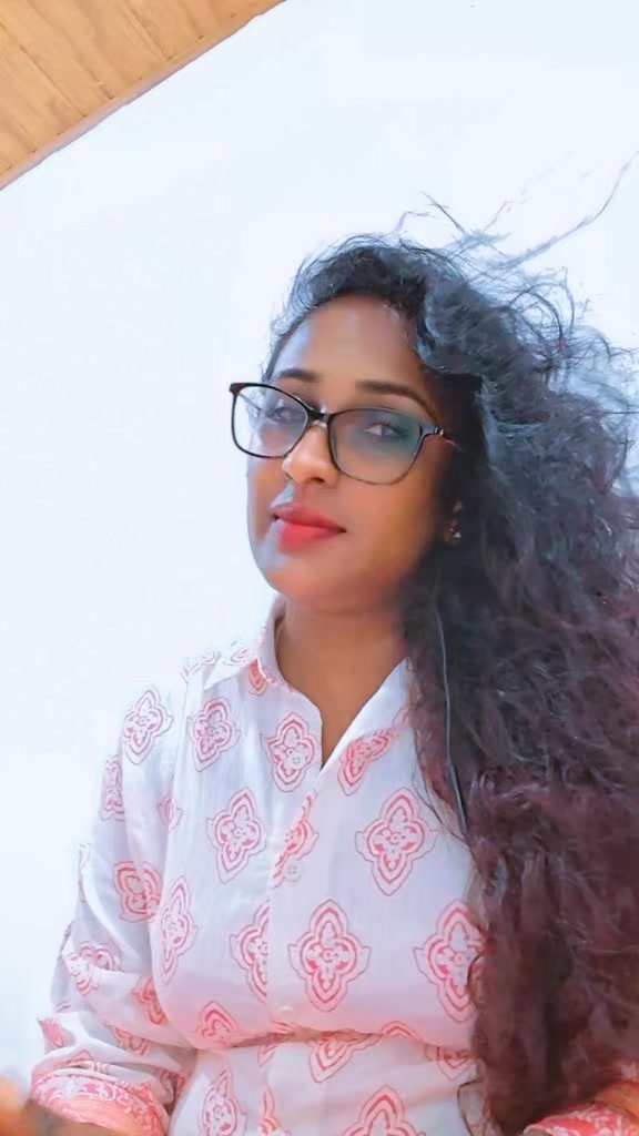 @🧿 kanmani🧿