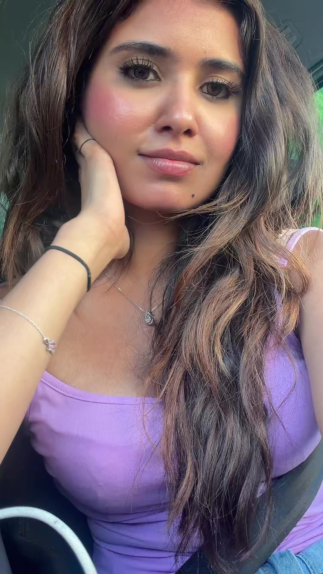 @Thusika