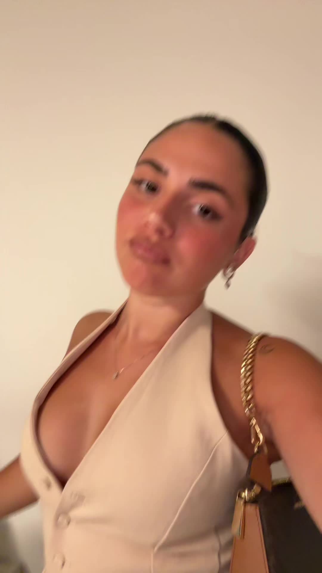 @giu🌟