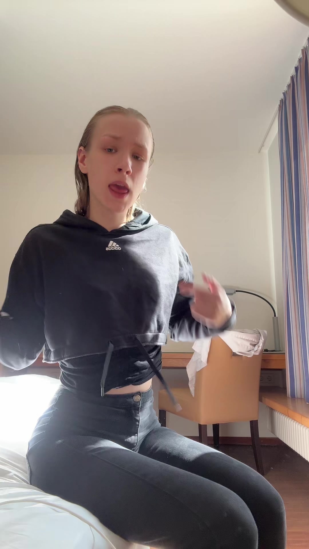 @laura.hst1