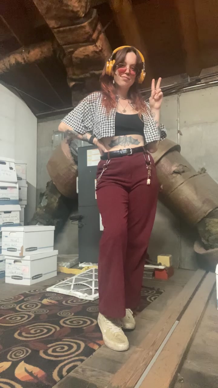 @𝒻𝑒𝓇𝓃𝒾⁺◦໒꒰ྀི๑-﹏-๑꒱ྀི১˙₊˚