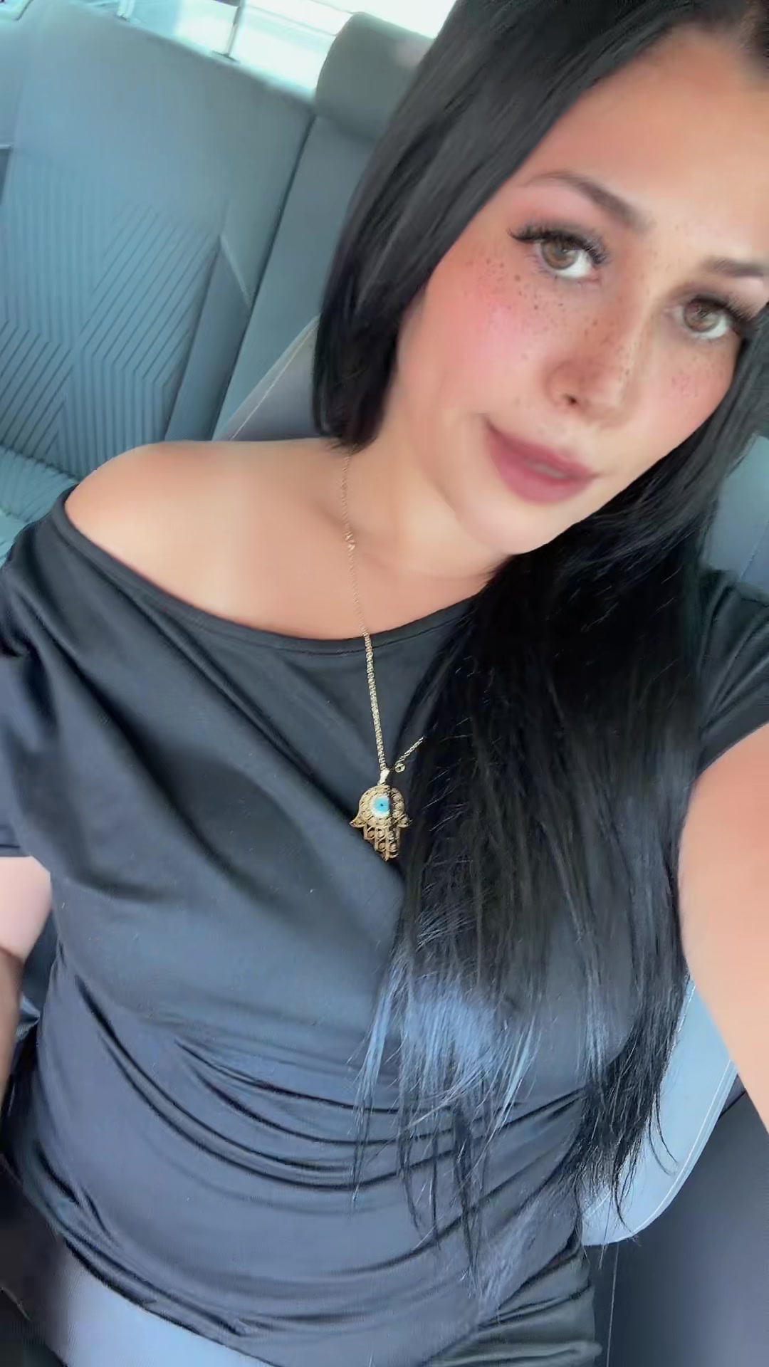 @Fouzia Aqli