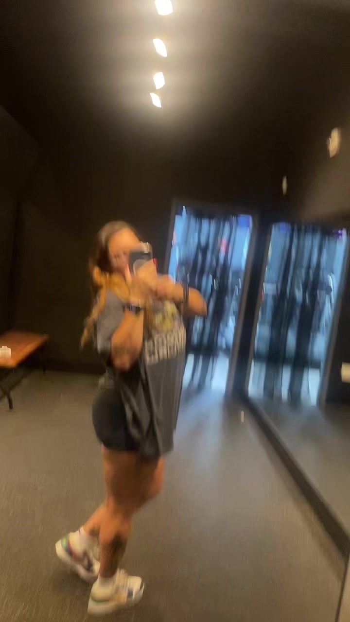 @Carsybunny