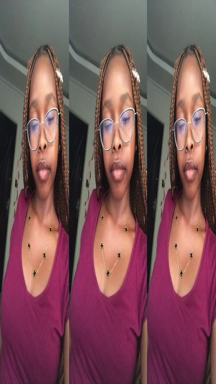 @𝔈𝖑𝔦𝔞𝔫𝔞✝︎🧛🏾&zwj;♀️