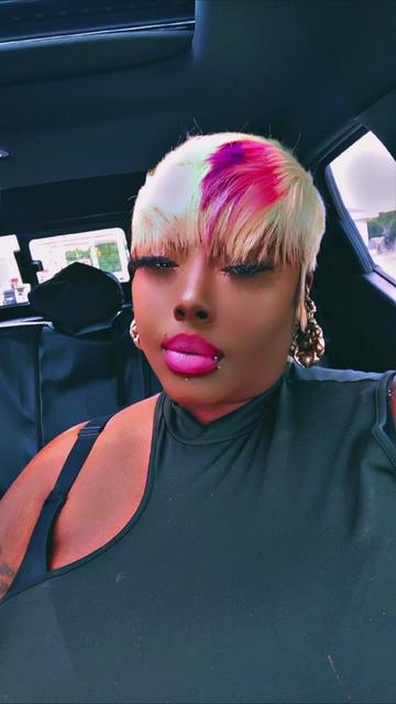 @MzFyeFyeSoThickkk