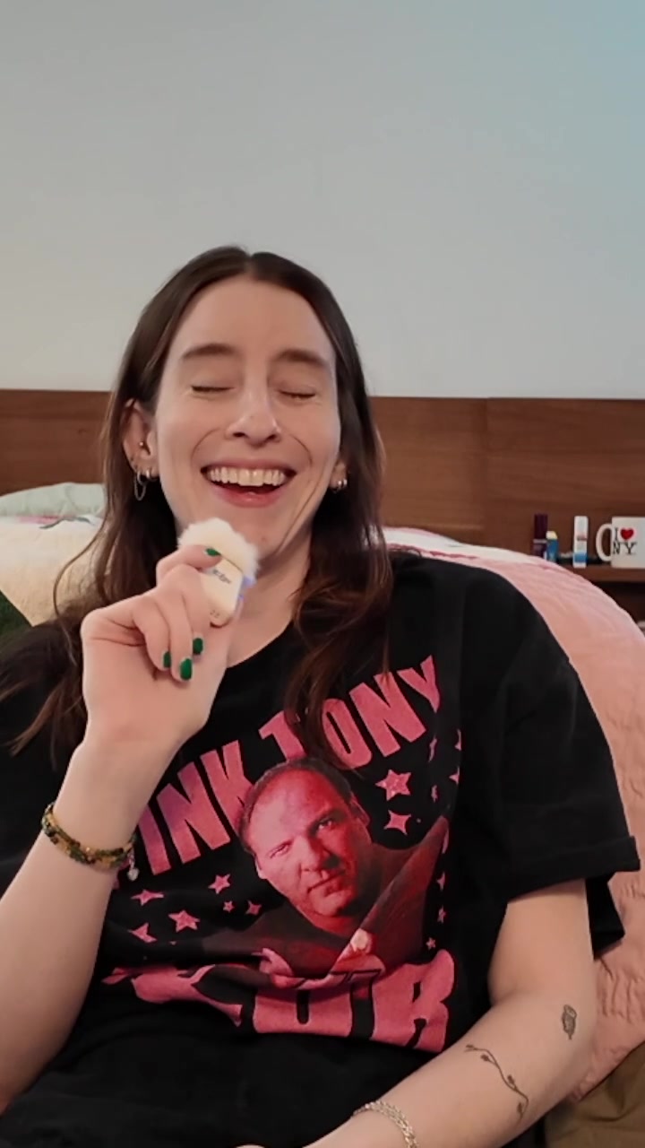 @carlyincontro