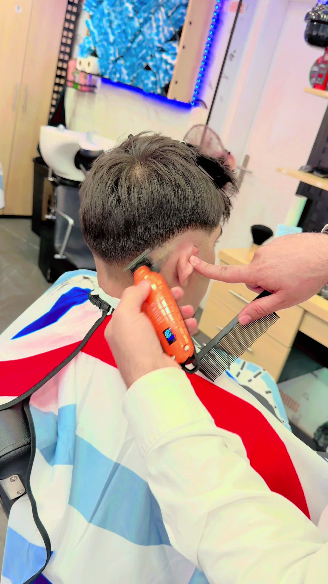@Barber Haus
