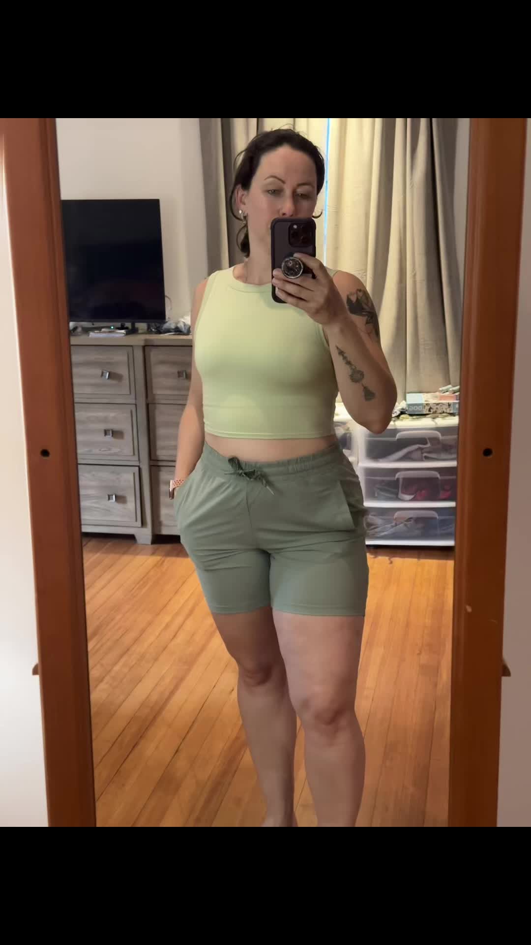 @TinySuburbanFarm