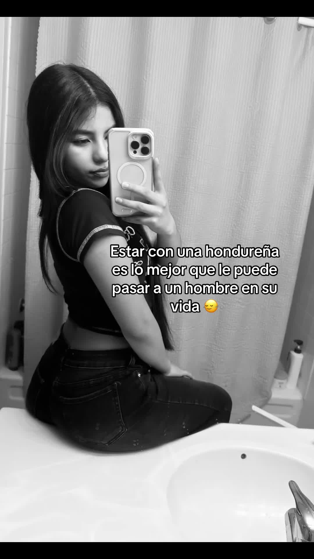 @itsliz_099