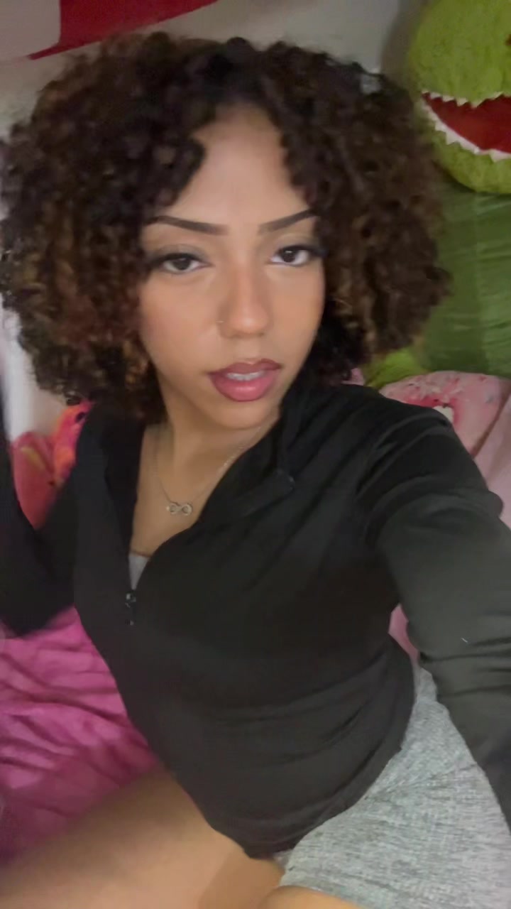 @Sara 🌺