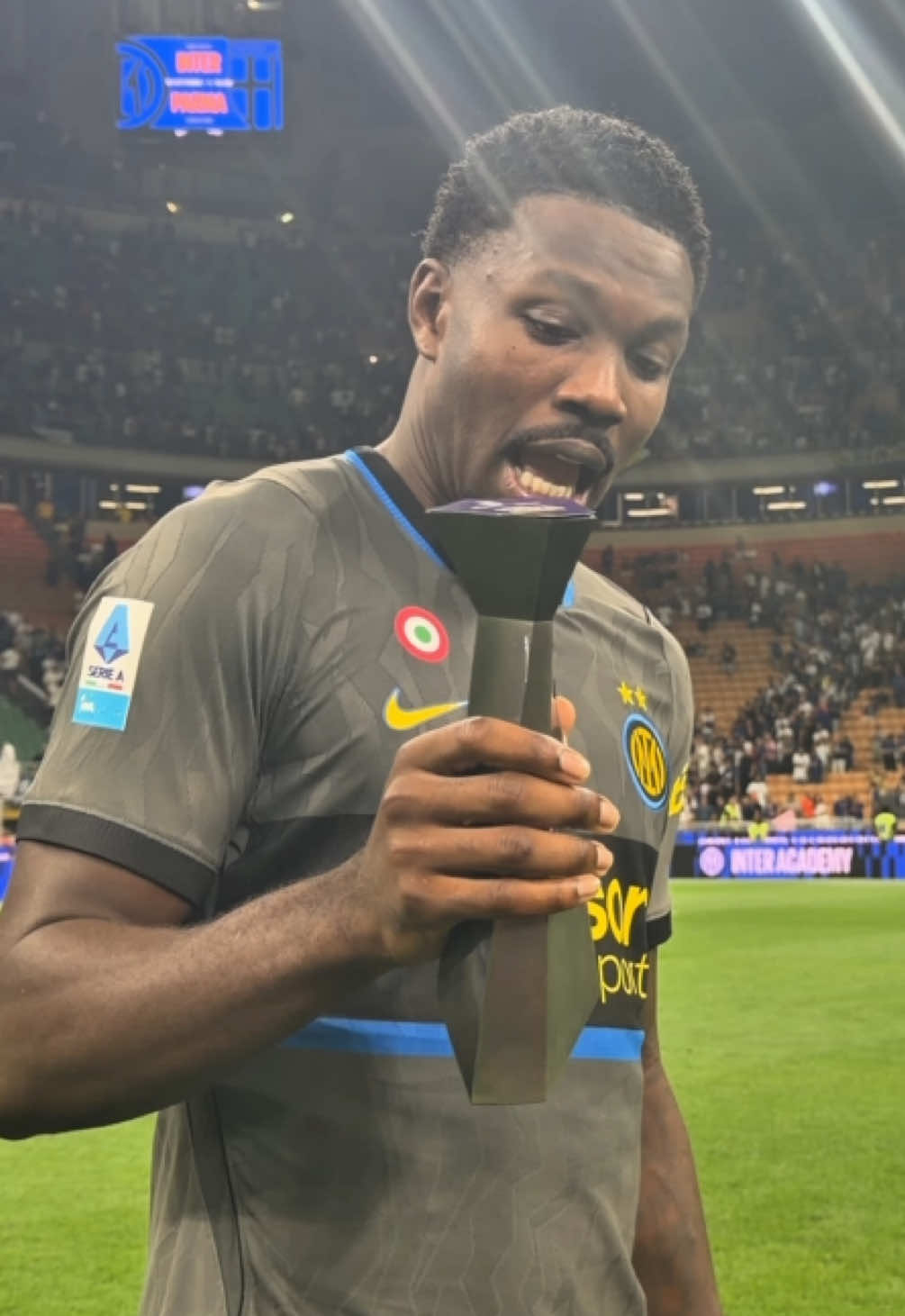 @Inter