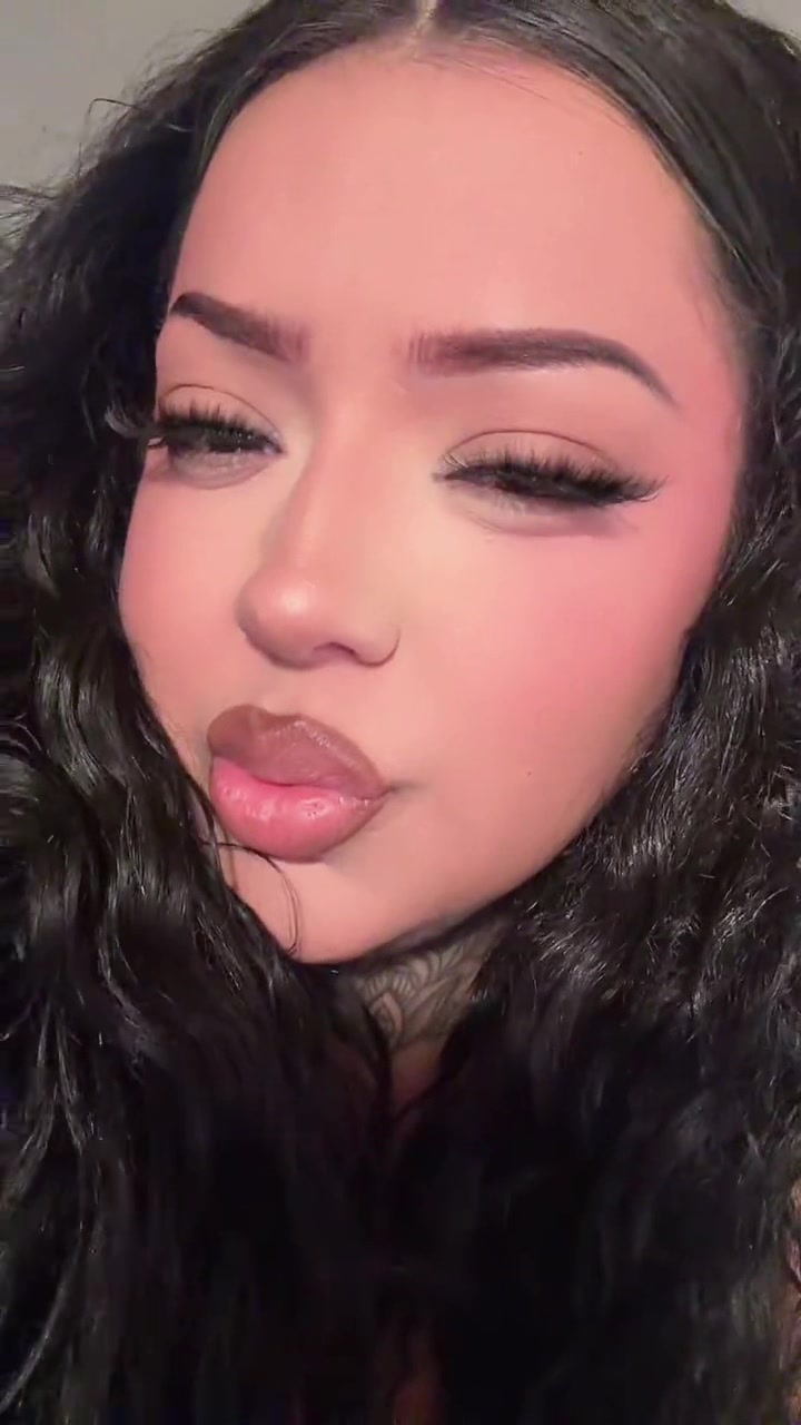 @Lala